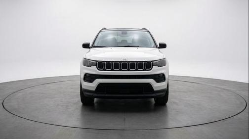 Bright White Clearcoat 2025 Jeep Compass Limited
