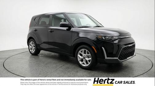 Fusion Black 2025 Kia Soul LX