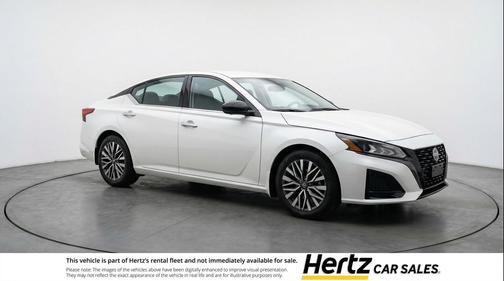 Glacier White 2025 Nissan Altima SV FWD