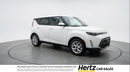 Snow White Pearl 2025 Kia Soul LX