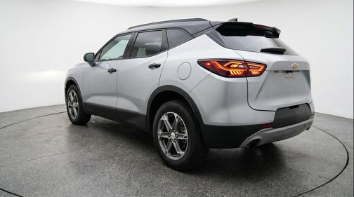 Sterling Gray Metallic 2025 Chevrolet Blazer 2LT