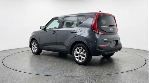 Gravity Gray 2025 Kia Soul LX