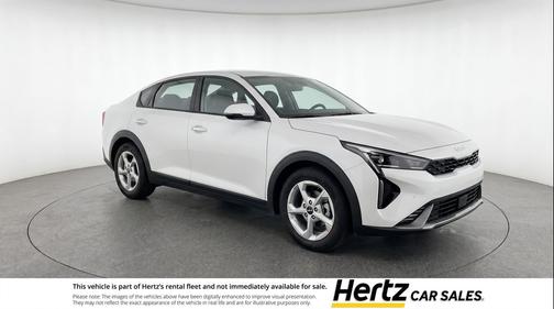 Snow White Pearl 2025 Kia K4 LXS