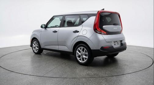 Steel Gray 2025 Kia Soul LX