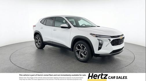 Summit White 2025 Chevrolet Trax LT