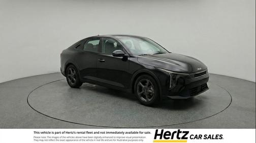 Aurora Black Pearl 2025 Kia K4 LXS