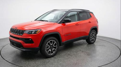 Red Hot Pearlcoat 2025 Jeep Compass Trailhawk