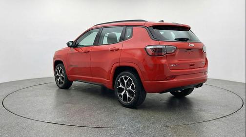 Red Hot Pearlcoat 2025 Jeep Compass Limited