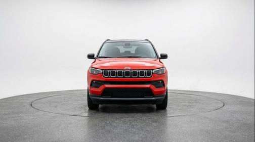 Red Hot Pearlcoat 2025 Jeep Compass Limited