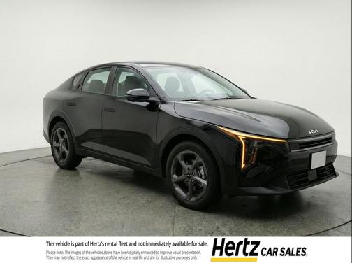 Aurora Black Pearl 2025 Kia K4 LXS