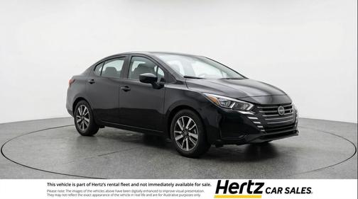 Super Black 2025 Nissan Versa 1.6 SV