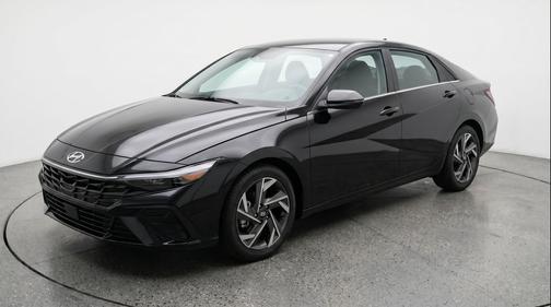 Abyss Black 2025 Hyundai ELANTRA SEL