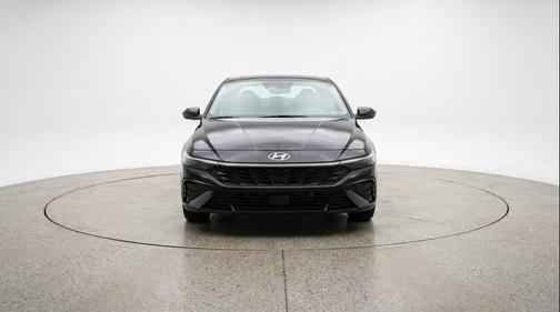 Abyss Black 2025 Hyundai ELANTRA SEL
