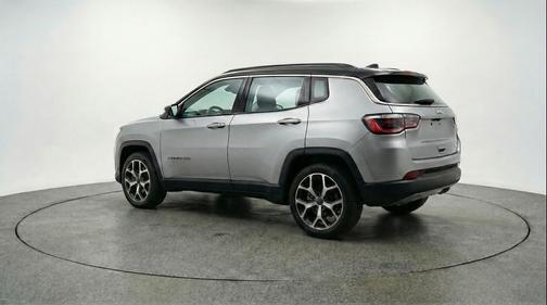 Silver Zynith Metallic Clearcoat 2025 Jeep Compass Limited