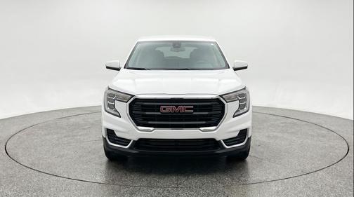 Summit White 2024 GMC Terrain SLE