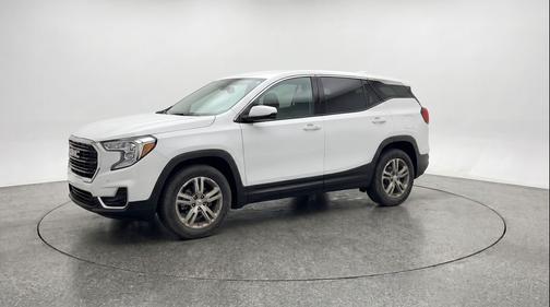 Summit White 2024 GMC Terrain SLE