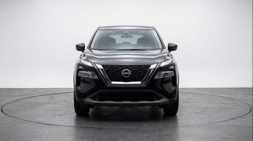 Super Black 2025 Nissan Rogue SV