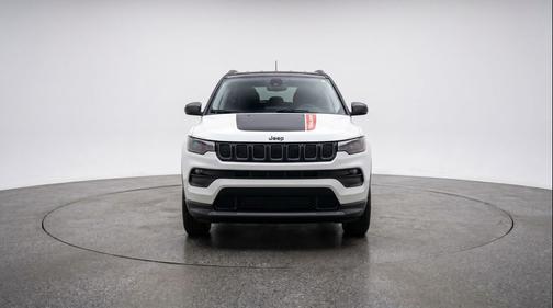 Bright White Clearcoat 2025 Jeep Compass Trailhawk