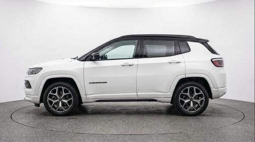Bright White Clearcoat 2025 Jeep Compass Limited