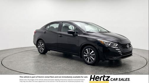 Super Black 2025 Nissan Versa 1.6 SV