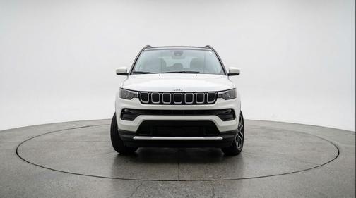 Bright White Clearcoat 2025 Jeep Compass Limited