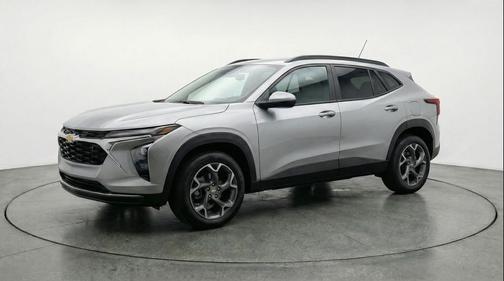 Sterling Gray Metallic 2025 Chevrolet Trax LT