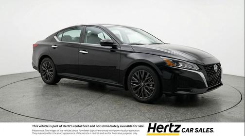2025 Nissan Altima SV FWD