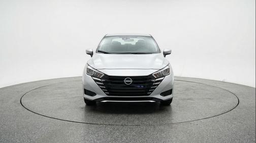 Brilliant Silver Metallic 2025 Nissan Versa 1.6 SV