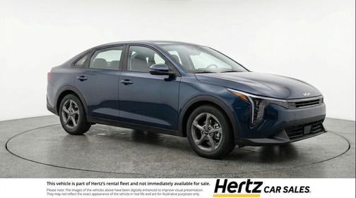 Interstellar Gray 2025 Kia K4 LXS