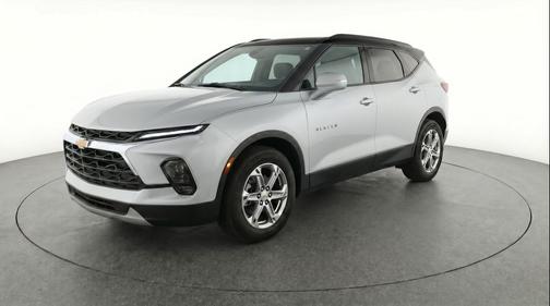 Sterling Gray Metallic 2025 Chevrolet Blazer 2LT