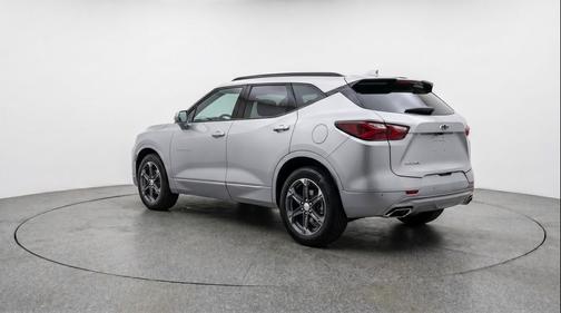 Sterling Gray Metallic 2025 Chevrolet Blazer 2LT