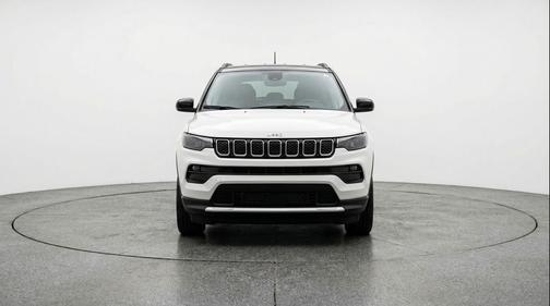 Bright White Clearcoat 2025 Jeep Compass Limited