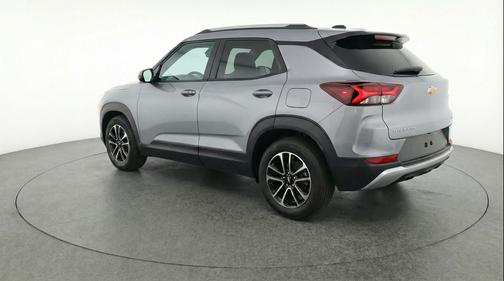 Sterling Gray Metallic 2025 Chevrolet Trailblazer LT