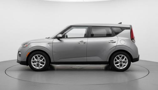 Steel Gray 2025 Kia Soul LX