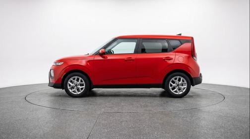 Mars Orange 2025 Kia Soul LX