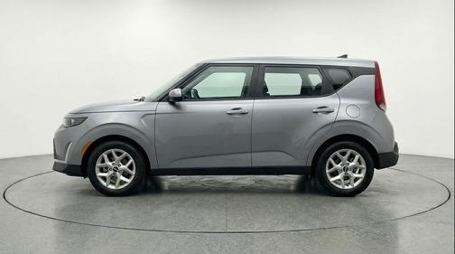 Gravity Gray 2025 Kia Soul LX