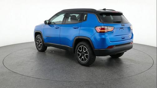 Hydro Blue Pearlcoat 2025 Jeep Compass Trailhawk