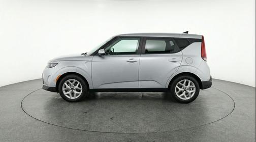 Steel Gray 2025 Kia Soul LX