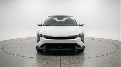 Snow White Pearl 2025 Kia K4 LXS