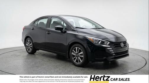 Super Black 2025 Nissan Versa 1.6 SV