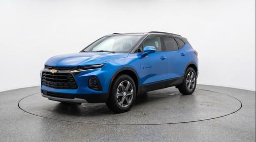 Riptide Blue Metallic 2025 Chevrolet Blazer 2LT