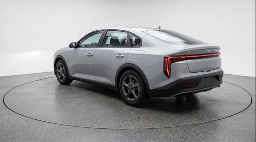 Morning Haze 2025 Kia K4 LXS