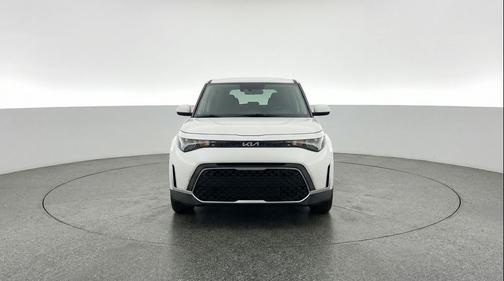 Snow White Pearl 2025 Kia Soul LX