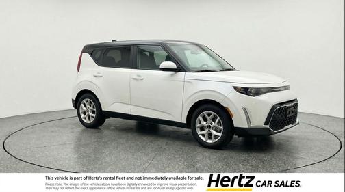 Snow White Pearl 2025 Kia Soul LX