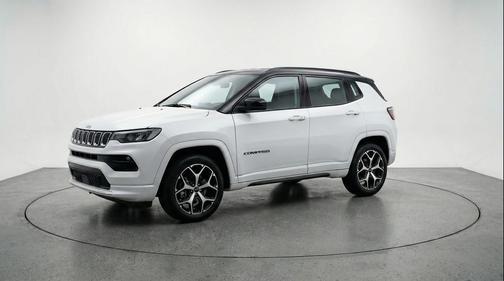 Bright White Clearcoat 2025 Jeep Compass Limited