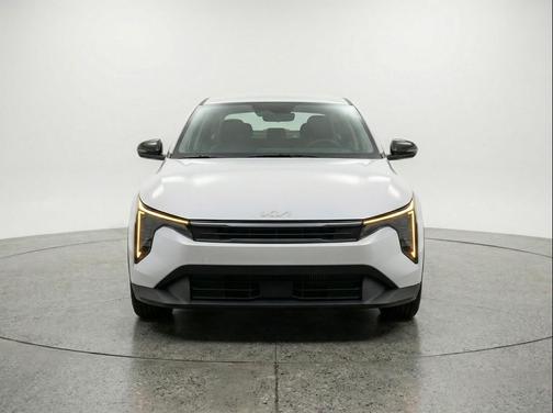 Snow White Pearl 2025 Kia K4 LXS
