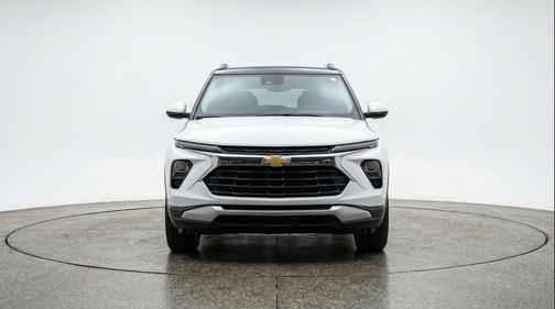 Summit White 2025 Chevrolet Trailblazer LT