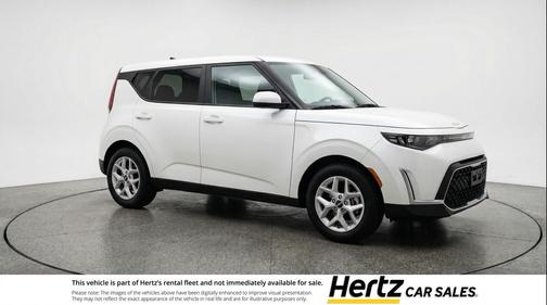 Snow White Pearl 2025 Kia Soul LX