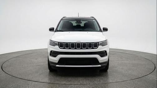 Bright White Clearcoat 2025 Jeep Compass Limited