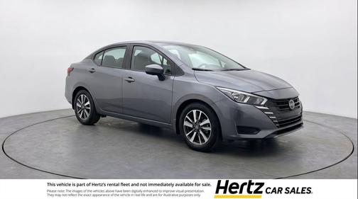 Gun Metallic 2025 Nissan Versa 1.6 SV